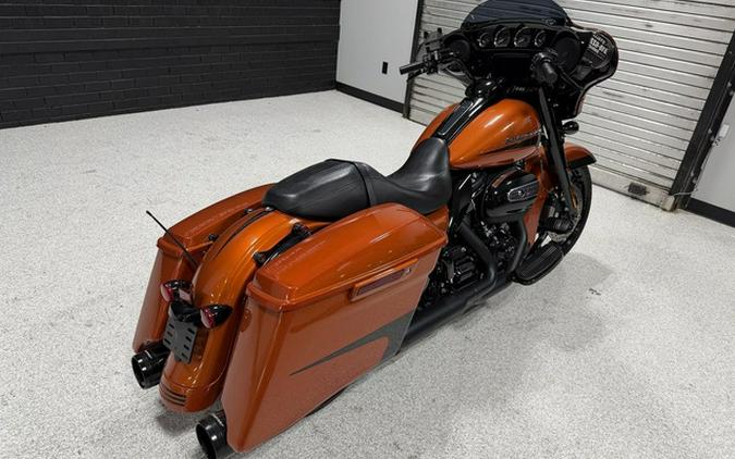 2020 Harley-Davidson Street Glide FLHXS - Special