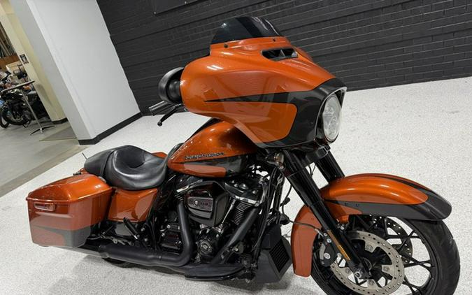 2020 Harley-Davidson Street Glide FLHXS - Special