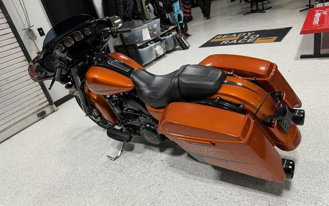 2020 Harley-Davidson Street Glide FLHXS - Special