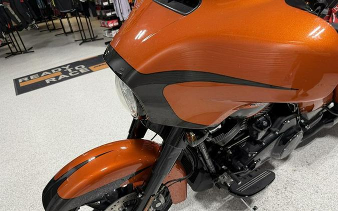 2020 Harley-Davidson Street Glide FLHXS - Special