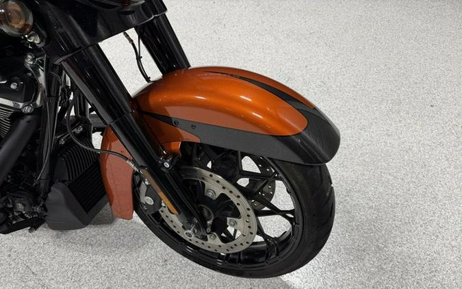 2020 Harley-Davidson Street Glide FLHXS - Special