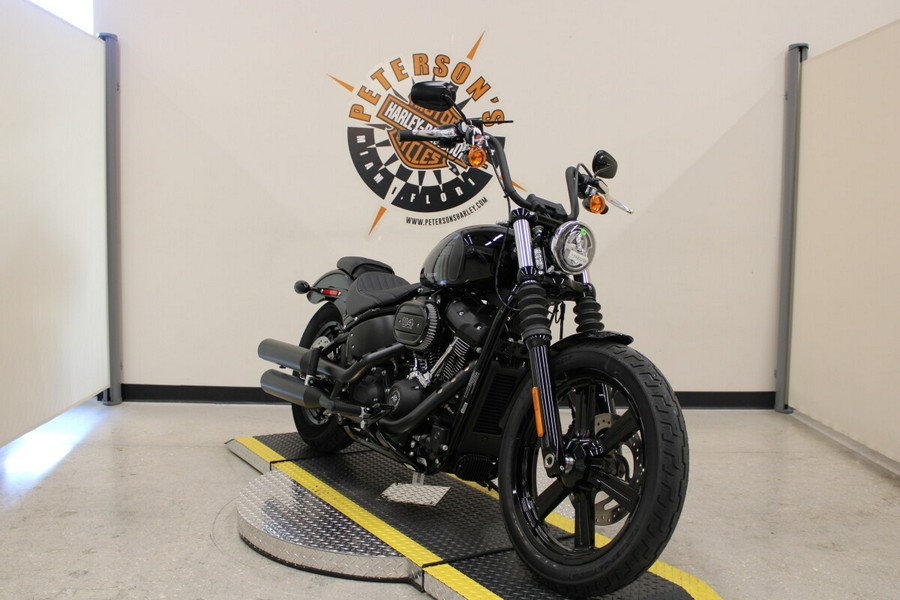 2024 FXBBS Street Bob® 114 Vivid Black