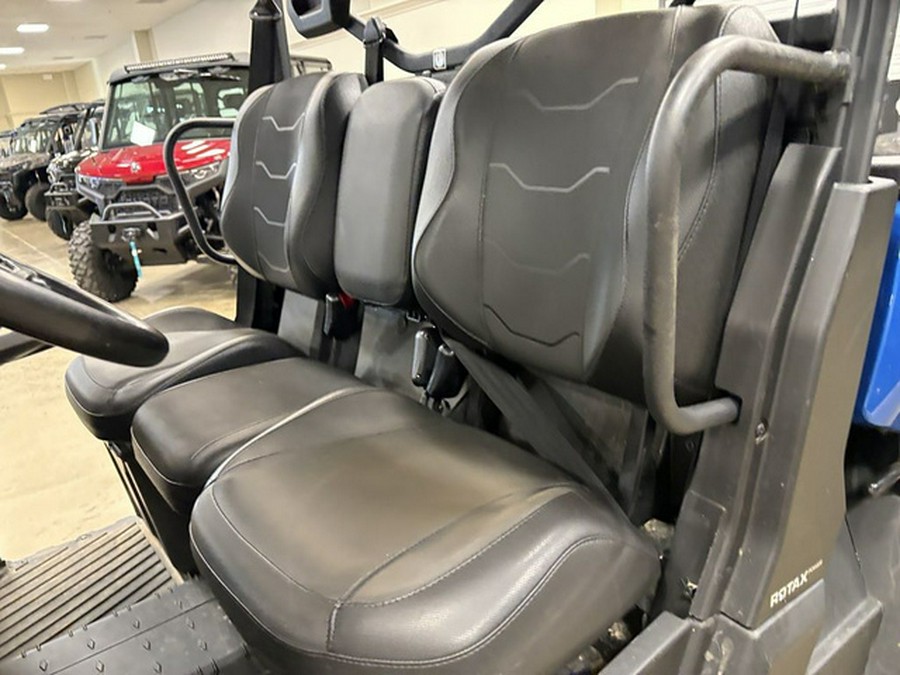 2023 Can-Am Defender XT HD10