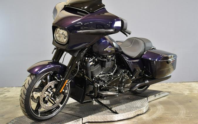 2025 Harley-Davidson Street Glide FLHX