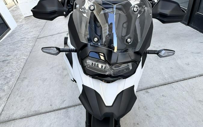 2026 BMW F 800 GS Light White