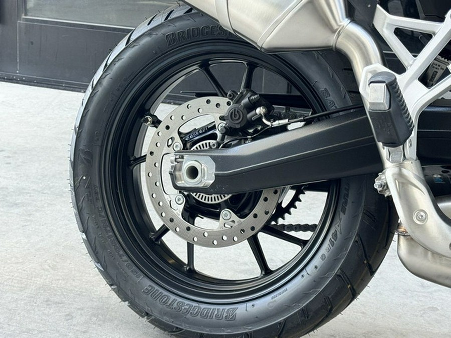 2026 BMW F 800 GS Light White