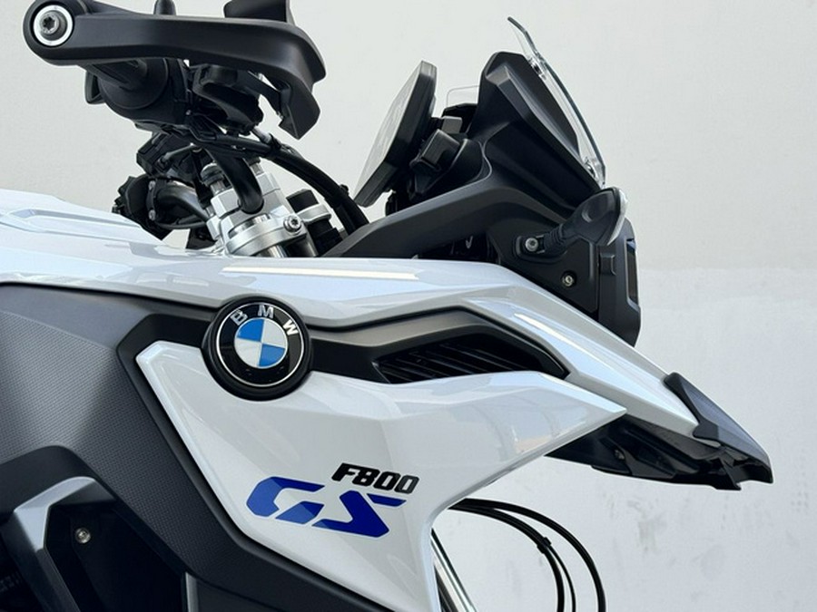2026 BMW F 800 GS Light White