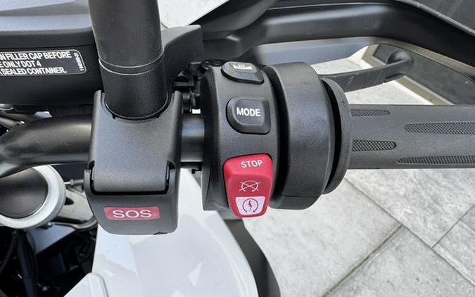 2026 BMW F 800 GS Light White