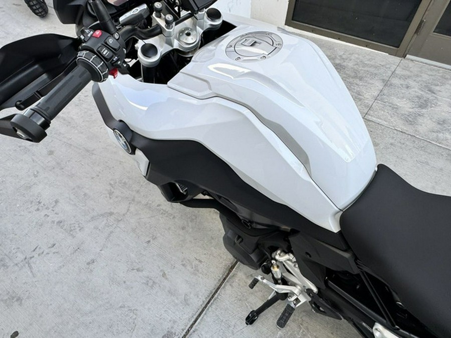 2026 BMW F 800 GS Light White