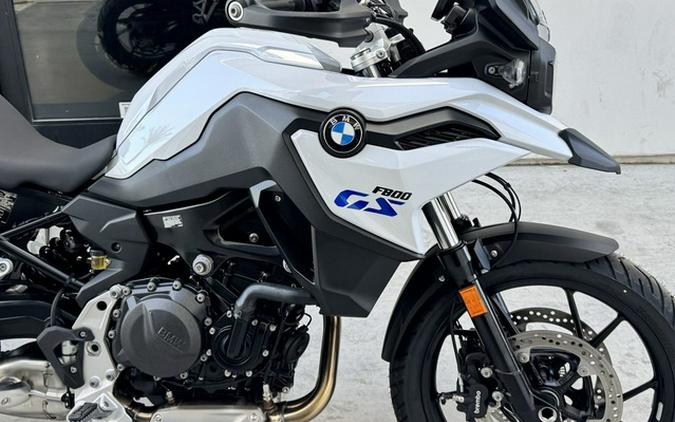 2026 BMW F 800 GS Light White