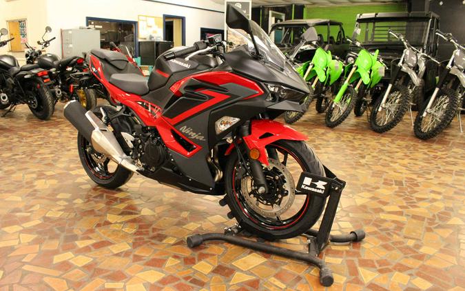 2025 Kawasaki NINJA 500 ABS NINJA 500 ABS - SDA72005
