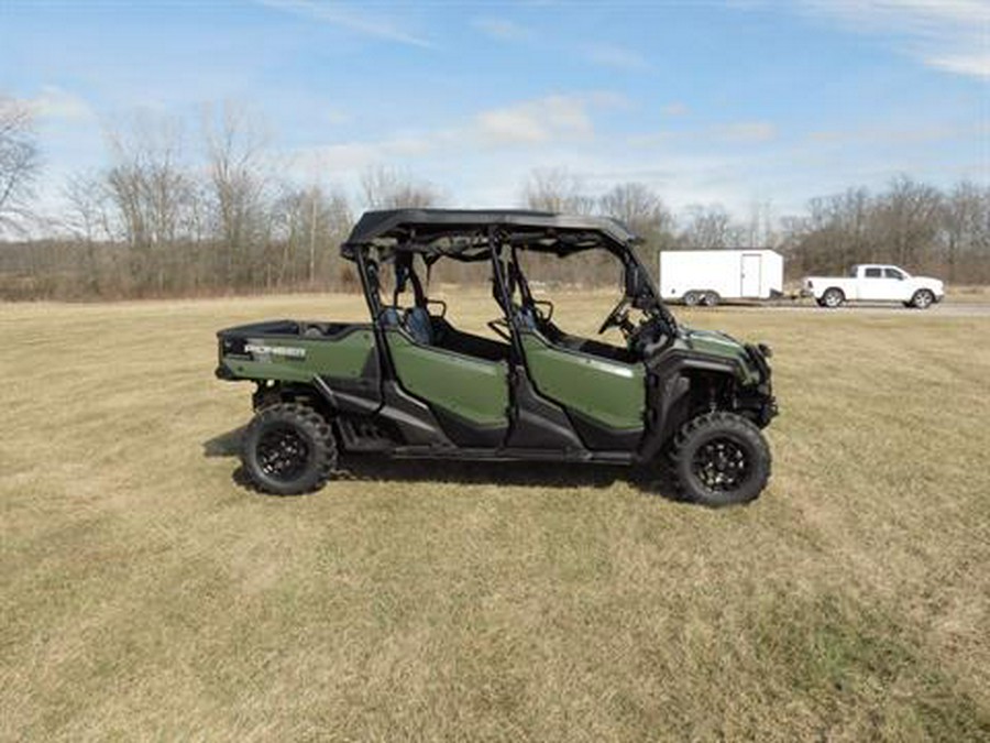2023 Honda Pioneer 1000-6 Deluxe Crew