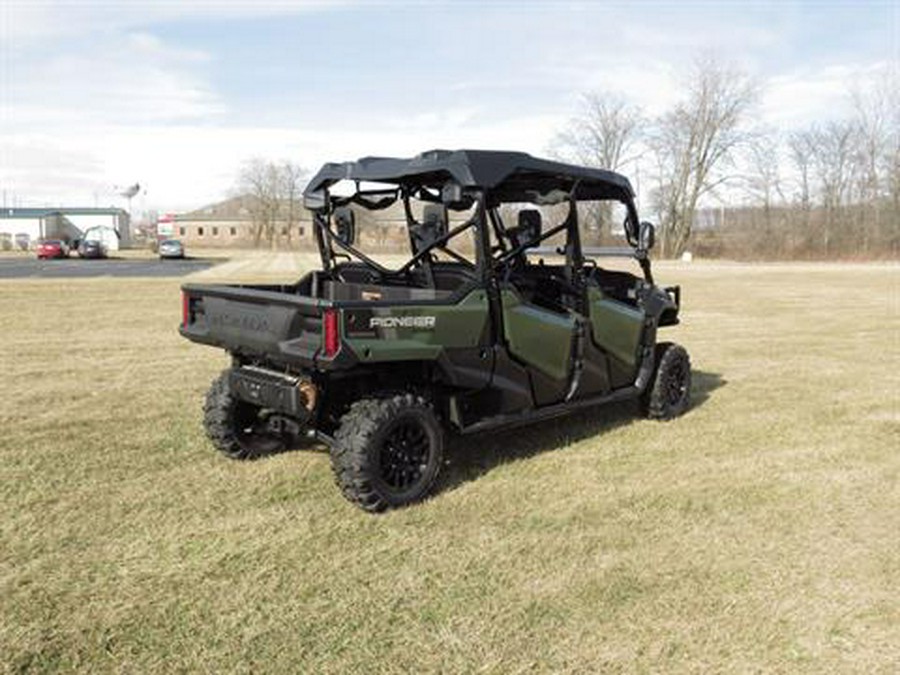 2023 Honda Pioneer 1000-6 Deluxe Crew