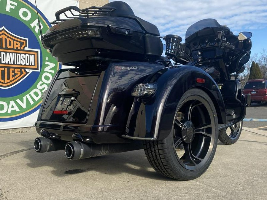 2021 Harley-Davidson® FLHTCUTGSE - CVO™ Tri Glide®
