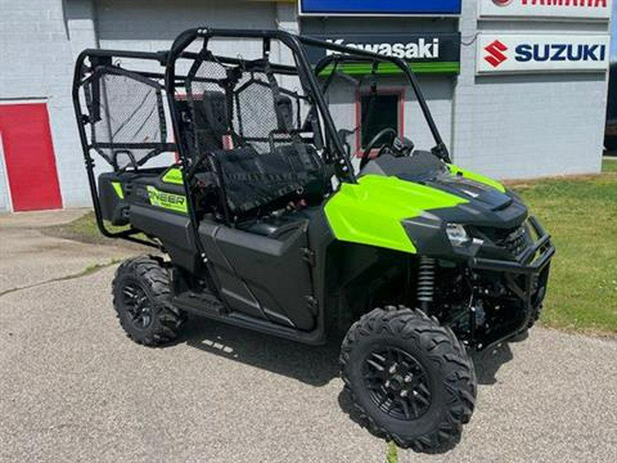 2024 Honda Pioneer 700-4 Deluxe