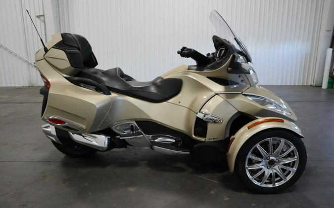 2018 Can-Am® Spyder® RT Limited Chrome