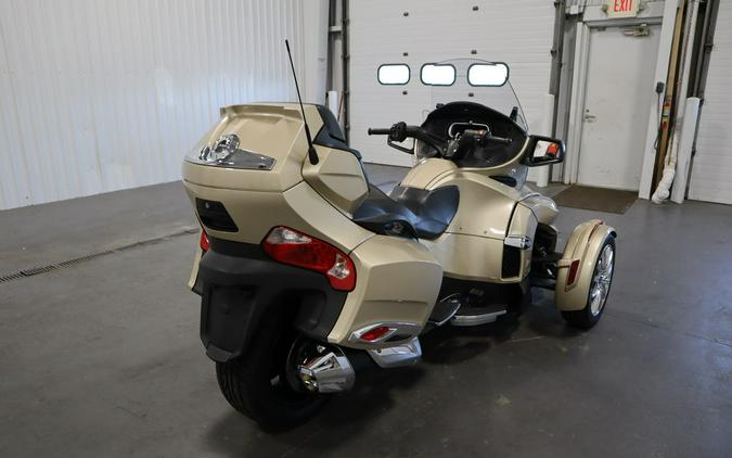 2018 Can-Am® Spyder® RT Limited Chrome