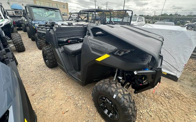 2025 Polaris Industries R25TAE99AM