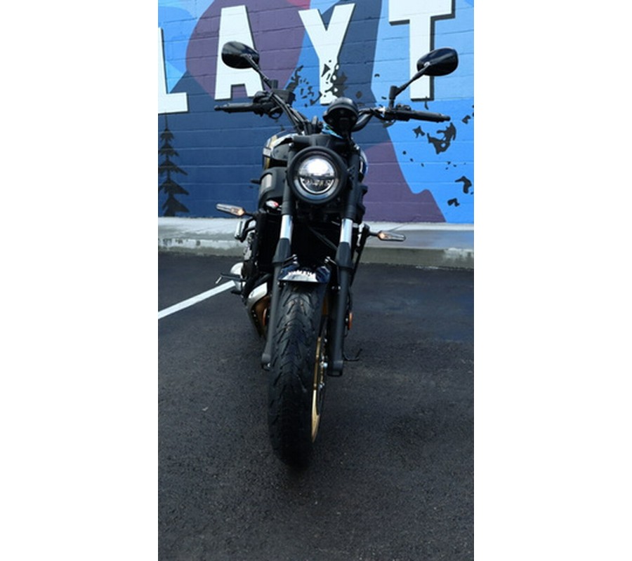 2025 Yamaha XSR700