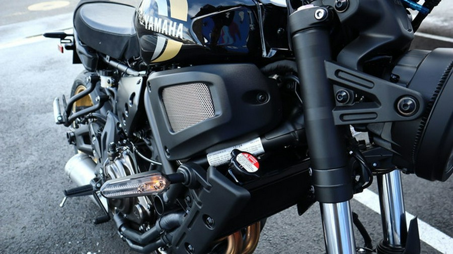 2025 Yamaha XSR700