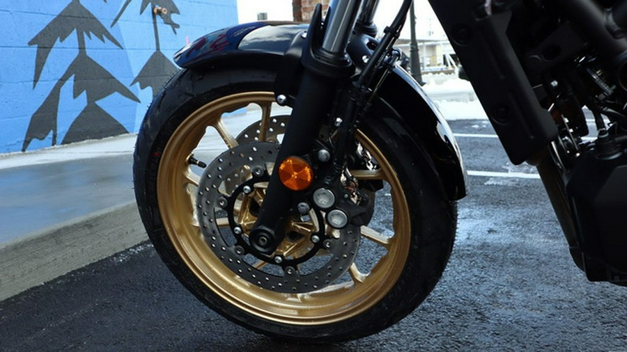 2025 Yamaha XSR700
