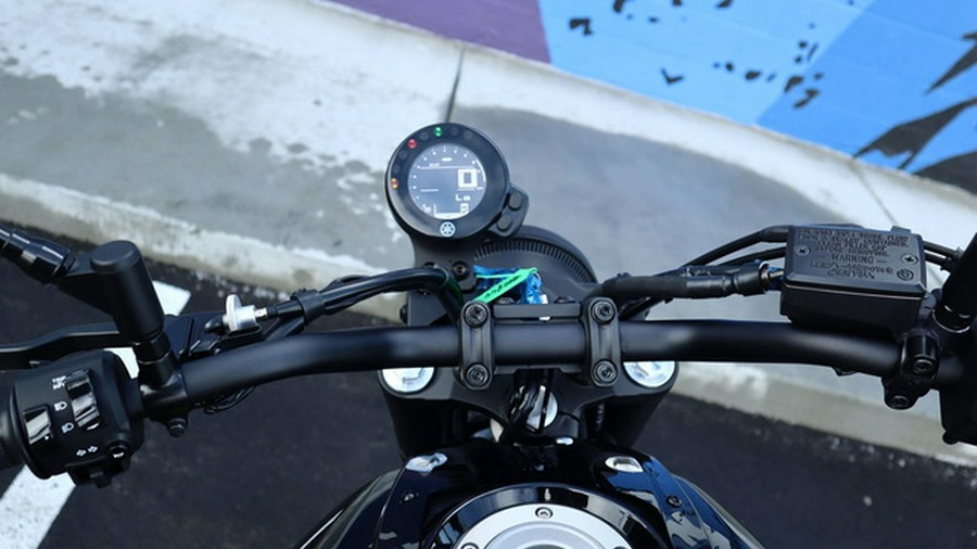 2025 Yamaha XSR700