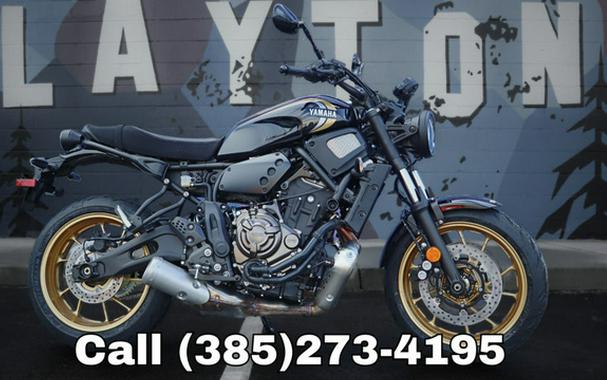 2025 Yamaha XSR700