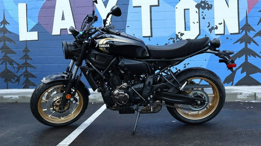 2025 Yamaha XSR700