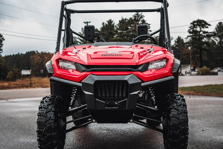 2025 Honda® Pioneer 1000 Deluxe