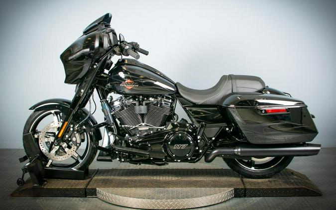 2025 Harley-Davidson Street Glide FLHX