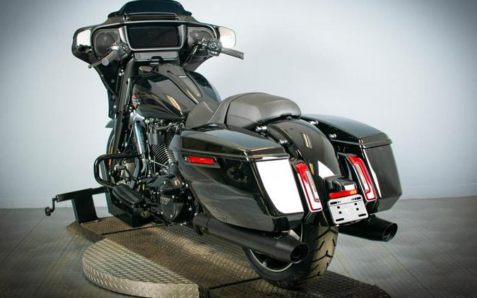 2025 Harley-Davidson Street Glide FLHX