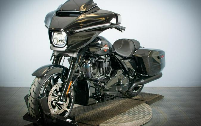 2025 Harley-Davidson Street Glide FLHX