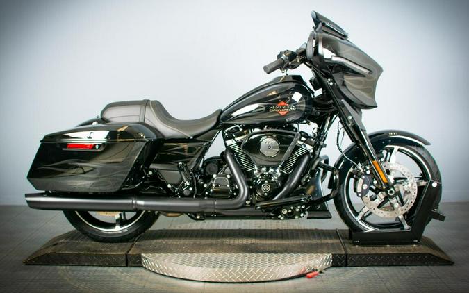 2025 Harley-Davidson Street Glide FLHX