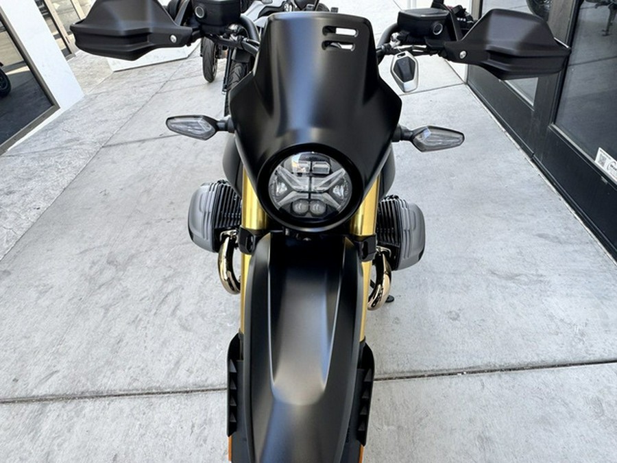 2026 BMW R 12 GS Night Black Matte