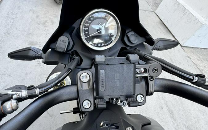 2026 BMW R 12 GS Night Black Matte