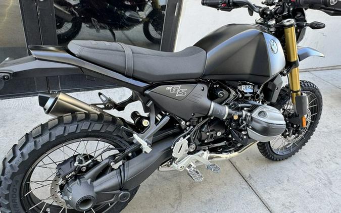 2026 BMW R 12 GS Night Black Matte