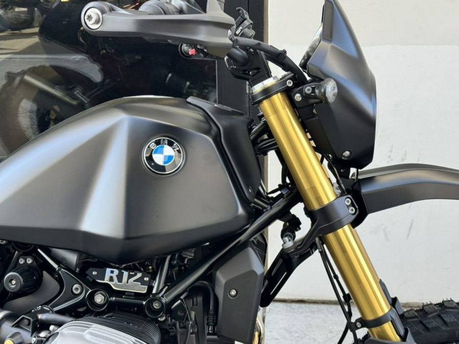 2026 BMW R 12 GS Night Black Matte