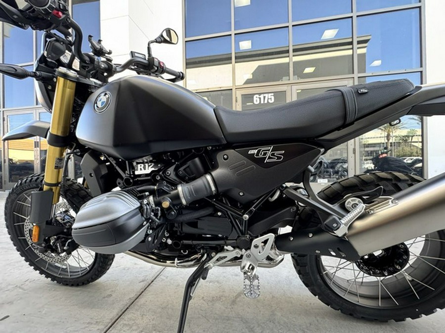 2026 BMW R 12 GS Night Black Matte