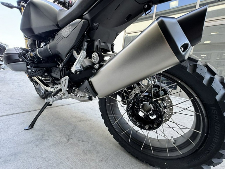 2026 BMW R 12 GS Night Black Matte