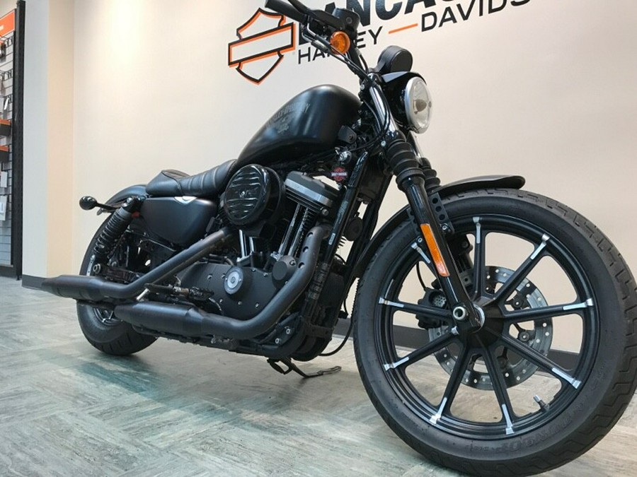 2017 Harley-Davidson Iron 883 Black Denim XL883N
