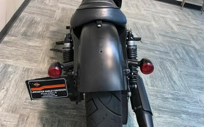 2017 Harley-Davidson Iron 883 Black Denim XL883N