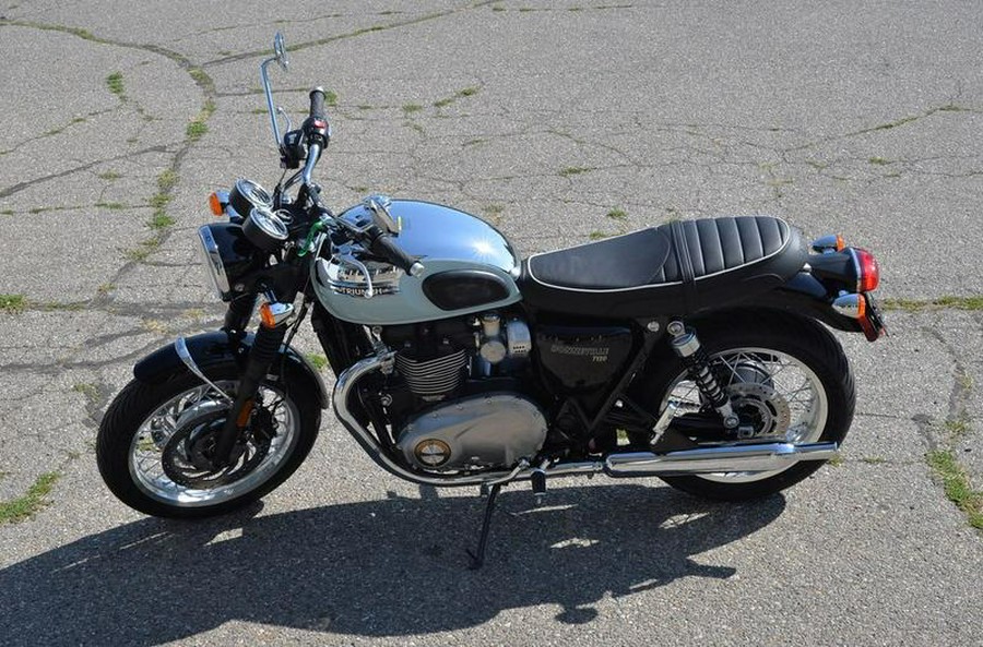 2023 Triumph BONNEVILLE T120 CHROME