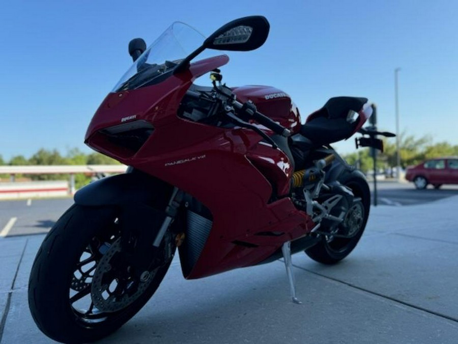 2025 Ducati Panigale V2