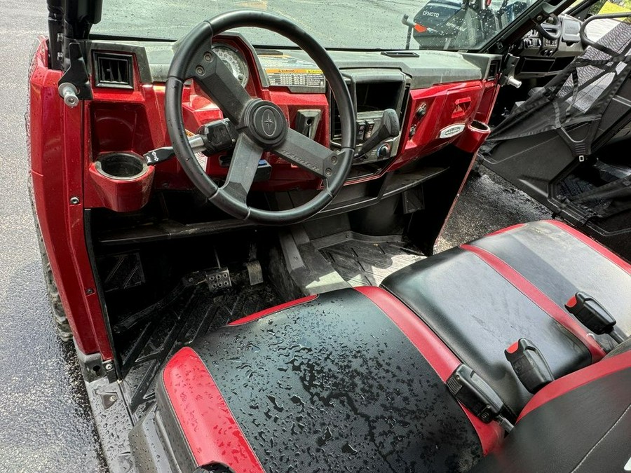 2015 Polaris® Ranger XP® 900 EPS Solar Red