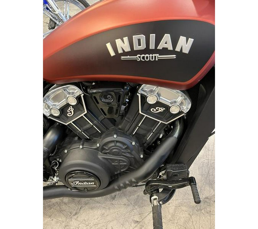 2021 Indian Motorcycle® Scout® Bobber ABS Icon Burnt Orange Metallic Smoke