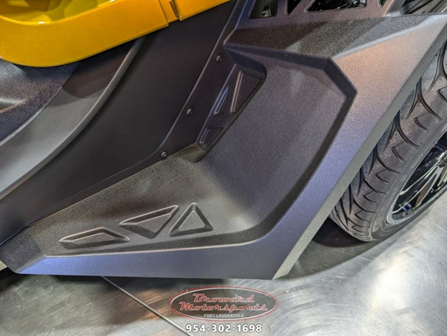 2024 Polaris Slingshot SLINGSHOT R Autodrive Phantom Gray