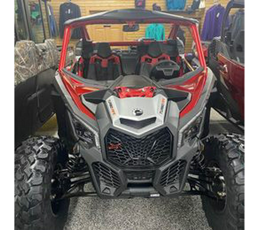 2024 Can-Am Maverick X3 X DS Turbo RR Red & Silver