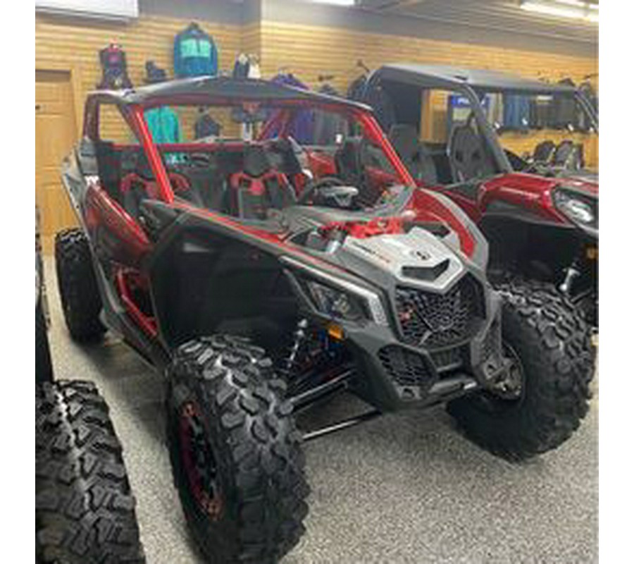 2024 Can-Am Maverick X3 X DS Turbo RR Red & Silver