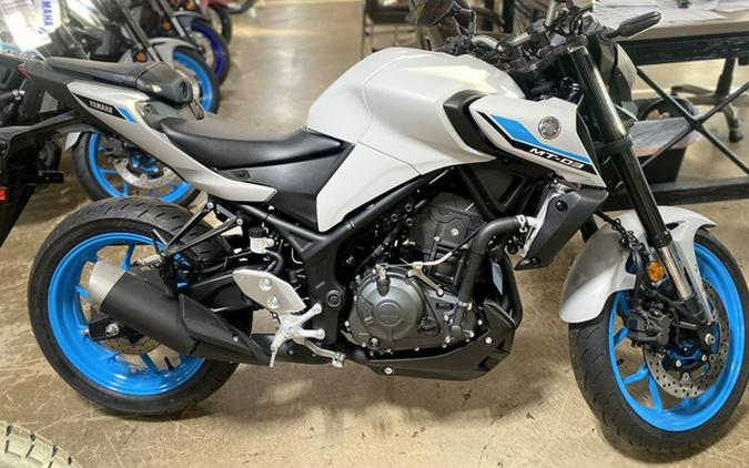 2025 Yamaha MT 03