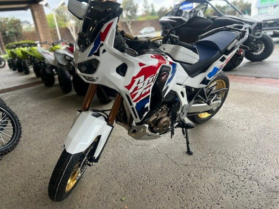 2025 Honda Africa Twin Adventure Sports ES DCT